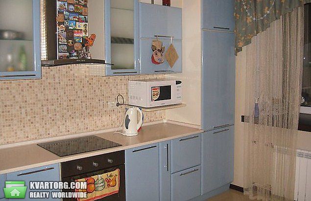 Rent out 3-room apartment. Киев,  Срибнокильская — photo 8