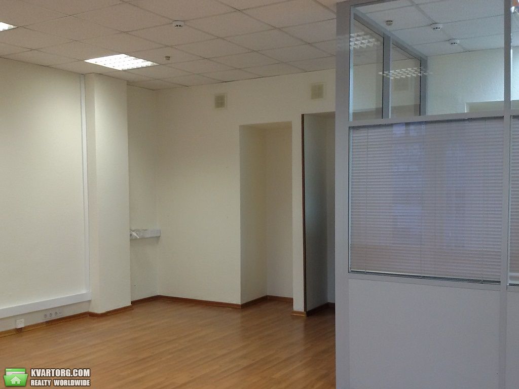 Rent out office. Киев, ул. Эспланадная — photo 2