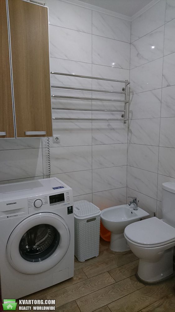 Rent out 2-room apartment. Киев,  Львовская — photo 8