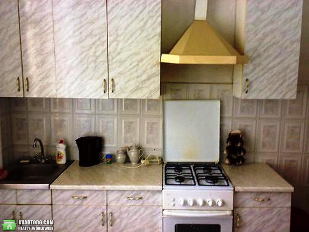 Sell 2-room apartment. Киев,  Костельная — photo 1
