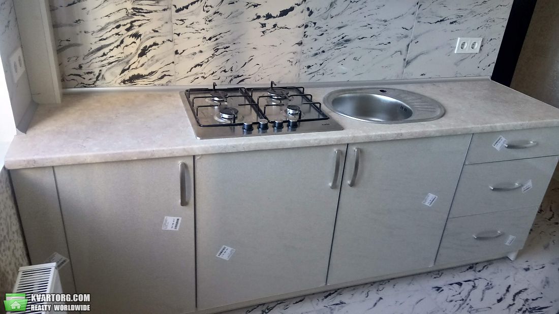 Rent out 1-room apartment. Харьков, Салтовское шоссе — photo 1