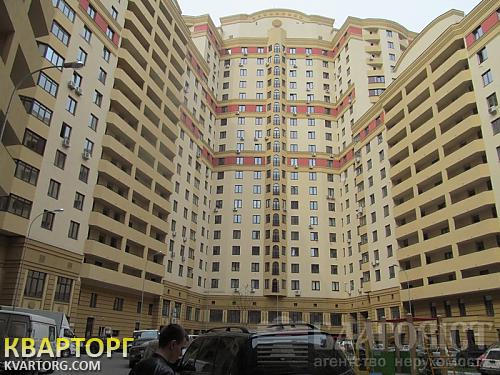 Sell 2-room apartment. Киев,  Полтавская — photo 3