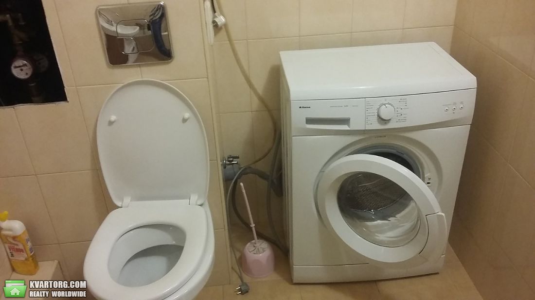 Rent out 1-room apartment. Киев,  Олевская — photo 8