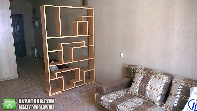 Rent out 1-room apartment. Киев,  Крейсера Авроры — photo 3
