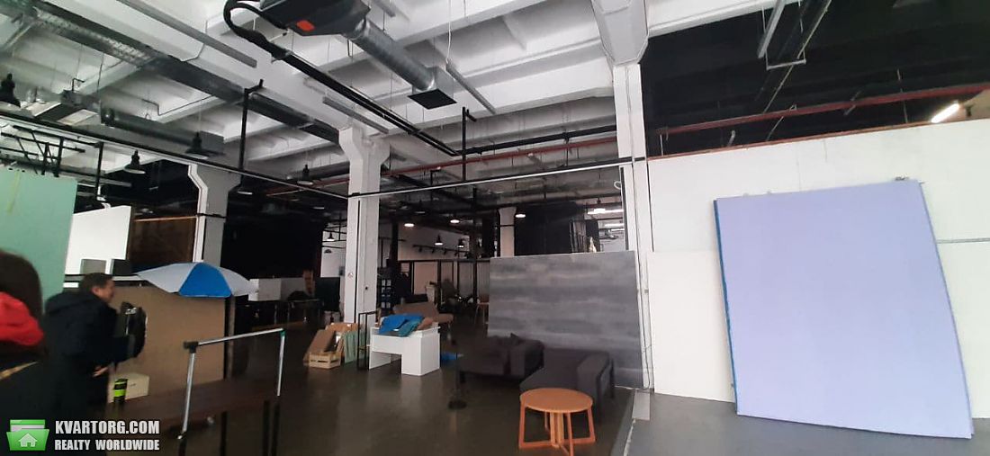Rent out office. Киев, полевая — photo 3