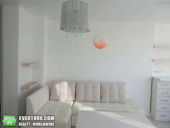 Sell 2-room apartment. Киев,  Феодосийская — photo 2