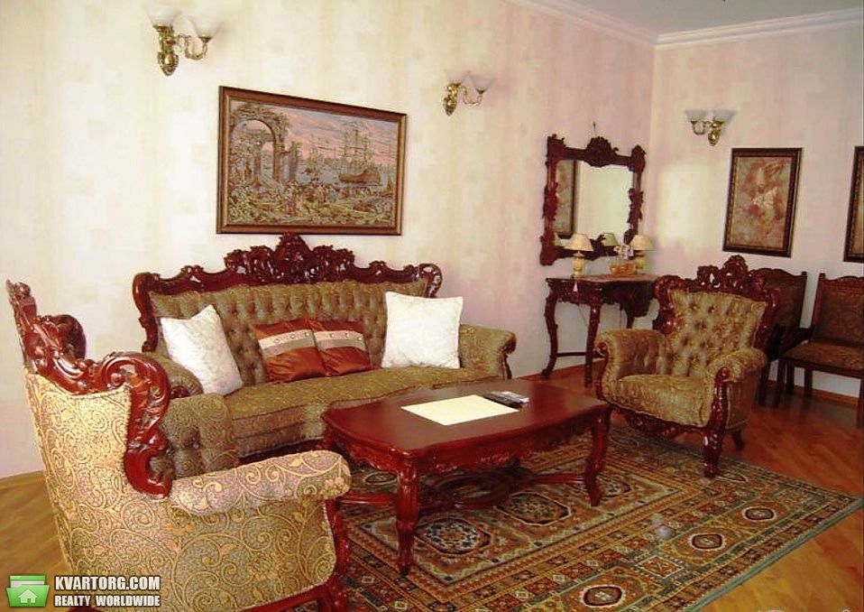 Rent out 2-room apartment. Киев, Коновальца — photo 1