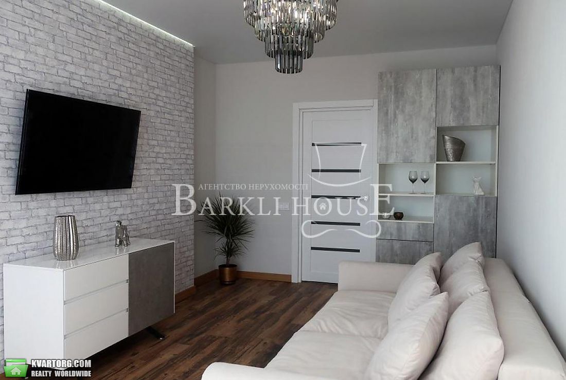 Rent out 3-room apartment. Киев,  Липковского — photo 6