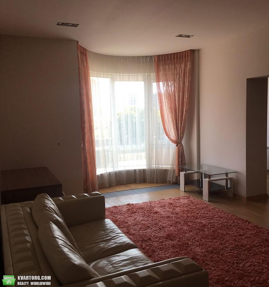 Rent out 2-room apartment. Киев,  Барбюса — photo 10