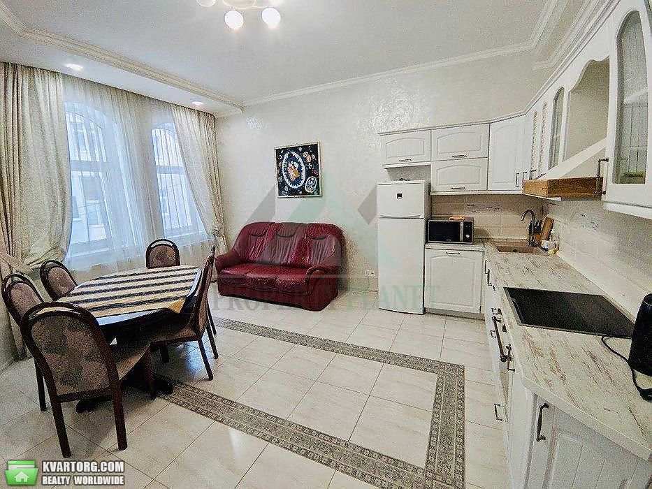 Rent out 2-room apartment. Киев, Жамбила жабаева — photo 1