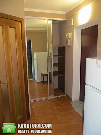 Rent out 1-room apartment. Киев,  Потапова — photo 4