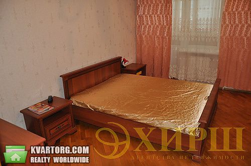 Rent out 3-room apartment. Киев,  Вильямса — photo 1