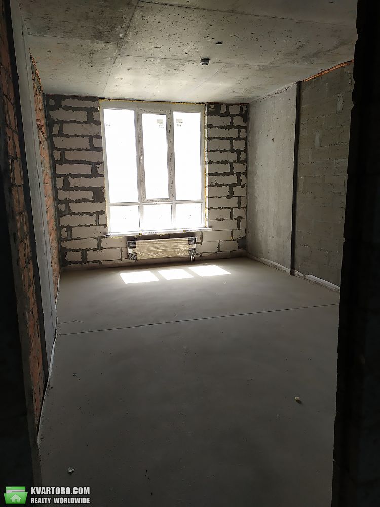 Sell 3-room apartment. Киев,  Каховская — photo 1