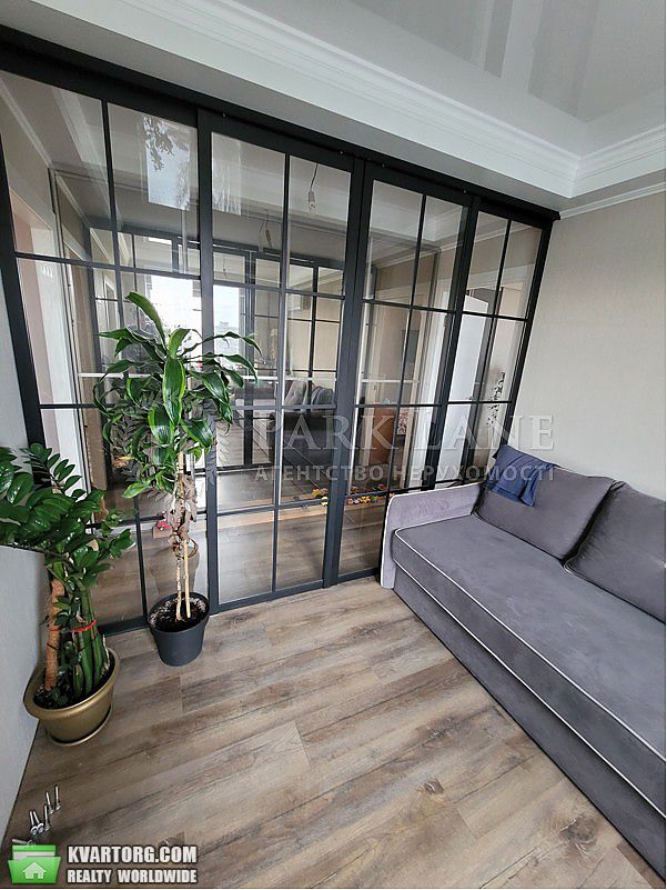 Sell 2-room apartment. Киев,  Энтузиастов — photo 4