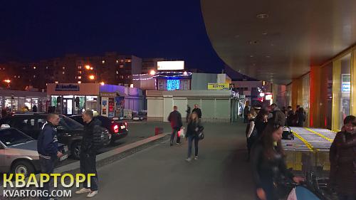 Rent out shop. Киев, ул. Декабристов,2а — photo 1