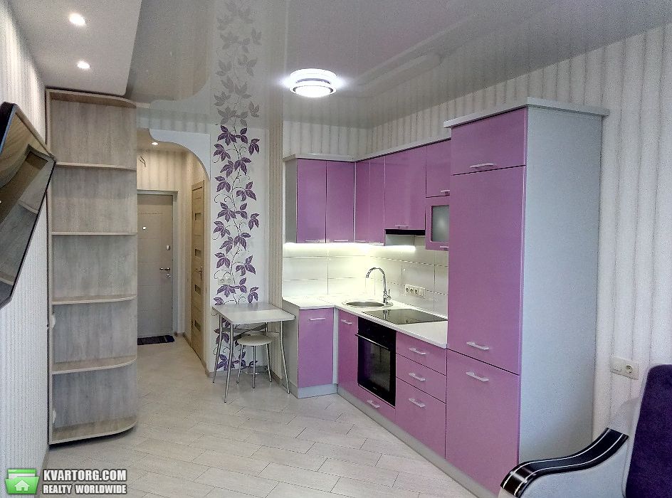 Rent out 1-room apartment. Киев, Жамбила Жабаева — photo 2