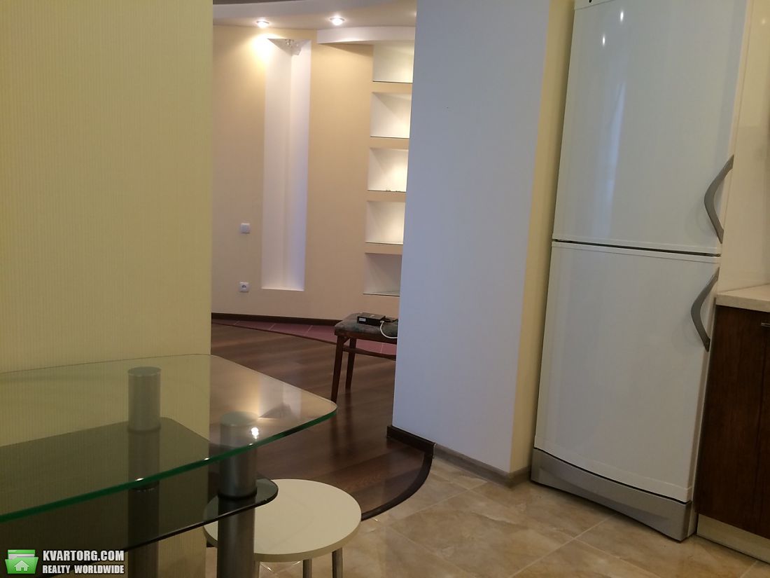 Rent out 2-room apartment. Днепропетровск, Шмидта — photo 3