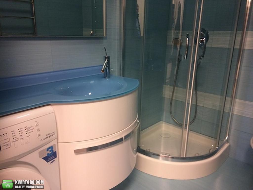 Rent out 3-room apartment. Киев,  Воровского — photo 10