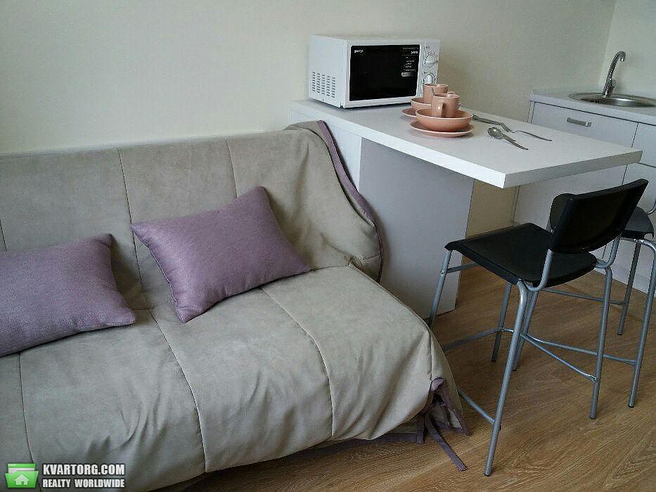 Rent out 1-room apartment. Киев,  Машинистовская — photo 6