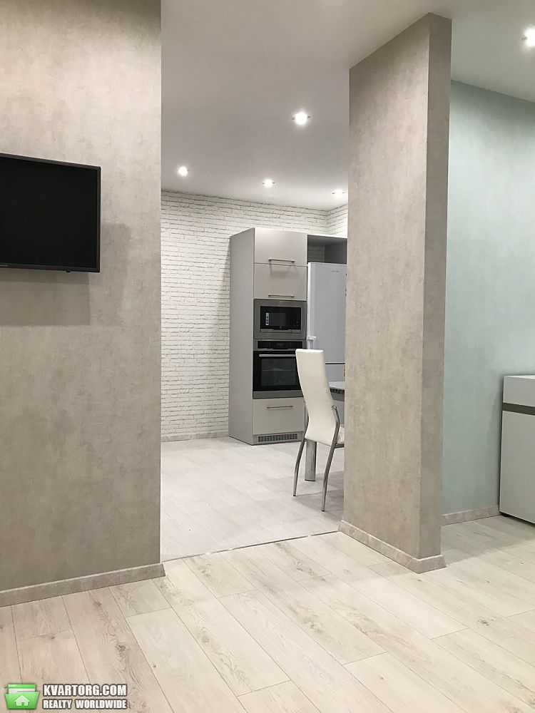Rent out 1-room apartment. Киев,  Армянская — photo 2