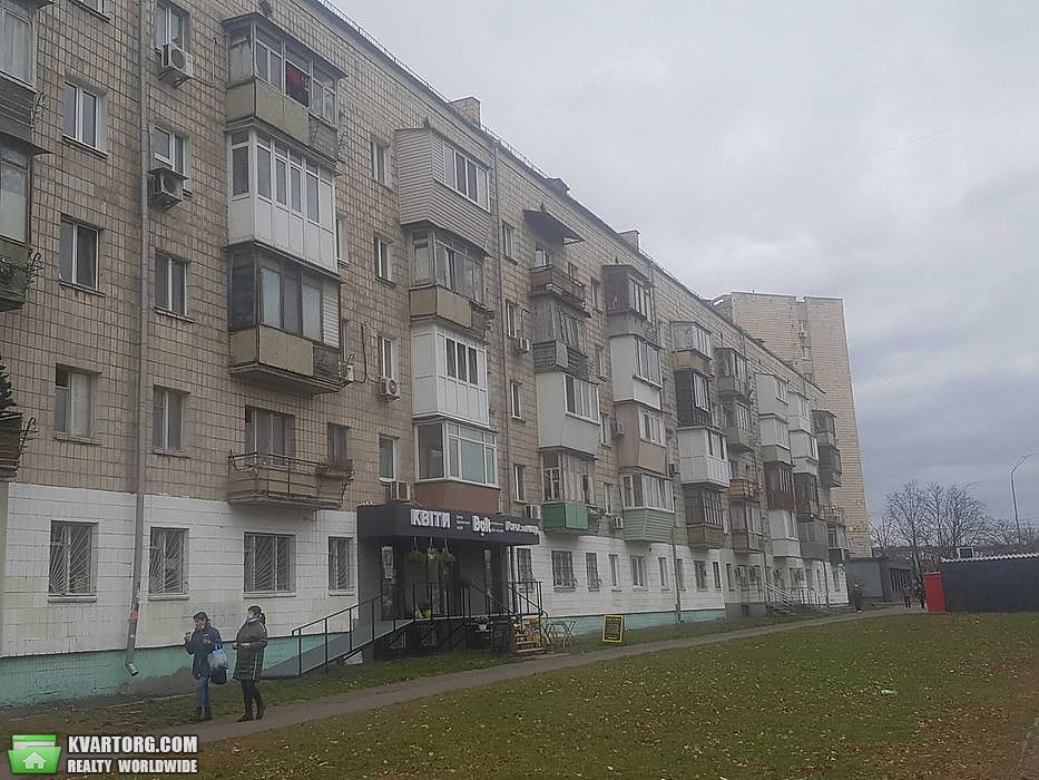 Sell 3-room apartment. Киев,  Харьковское шоссе — photo 9
