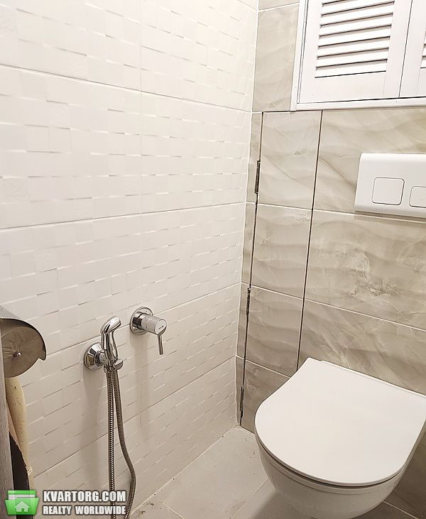 Rent out 2-room apartment. Киев,  Заболотного — photo 8
