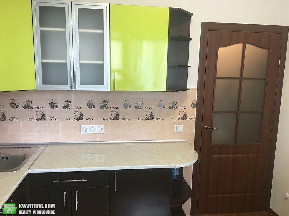 Rent out 1-room apartment. Киев, Русовой Софии — photo 3