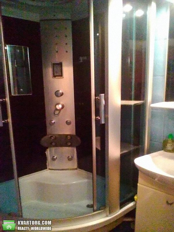 Rent out 2-room apartment. Киев,  Красноткацкая — photo 9