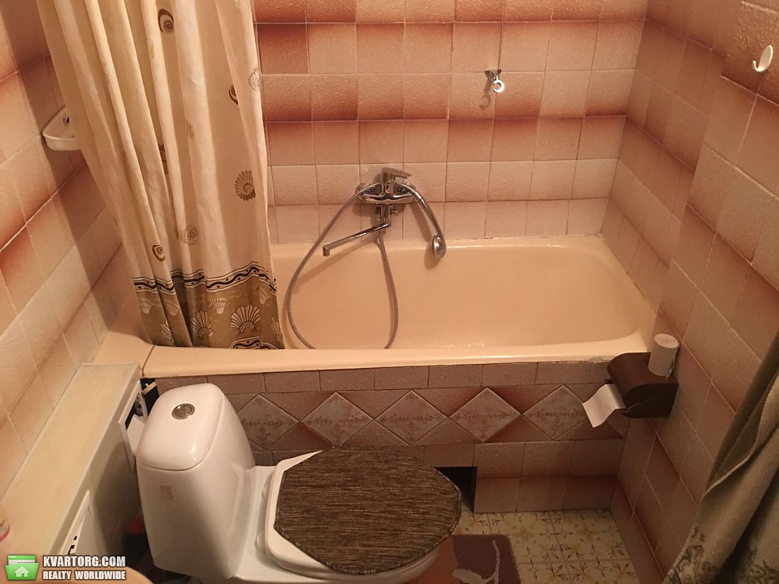 Rent out 1-room apartment. Киев, Александра Архипенко — photo 8
