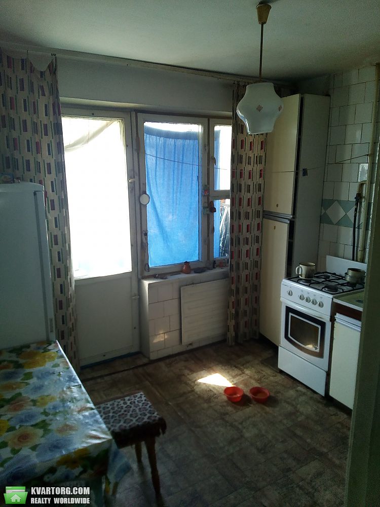 Sell 3-room apartment. Киев,  Братиславская — photo 4