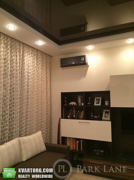 Sell 2-room apartment. Киев, Саксаганского — photo 2