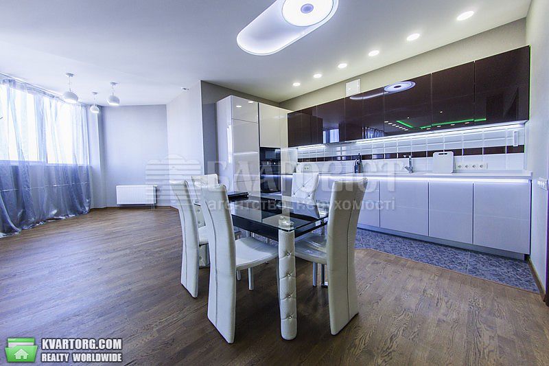 Rent out 3-room apartment. Киев,  Глубочицкая — photo 3