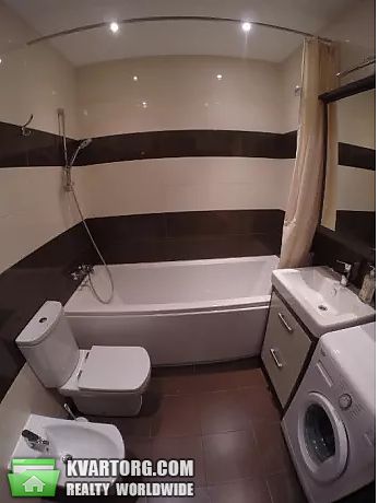 Rent out 2-room apartment. Киев,  Чавдар — photo 3