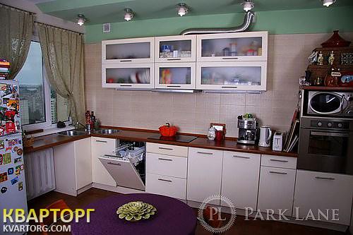 Sell 3-room apartment. Киев, Святошинська — photo 2
