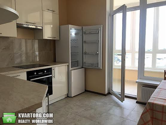 Rent out 2-room apartment. Киев, Победы проспект — photo 2