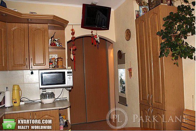 Sell 3-room apartment. Киев,  Героев Днепра — photo 8