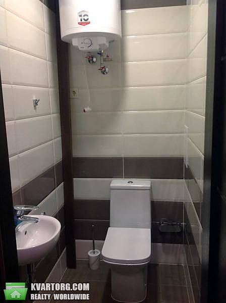 Rent out 2-room apartment. Киев, Малиновского — photo 8