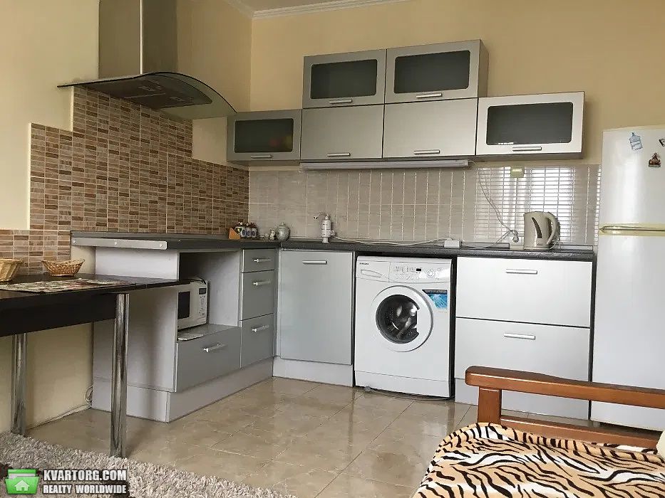 Sell 1-room apartment. Киев,  Машиностроительная — photo 1