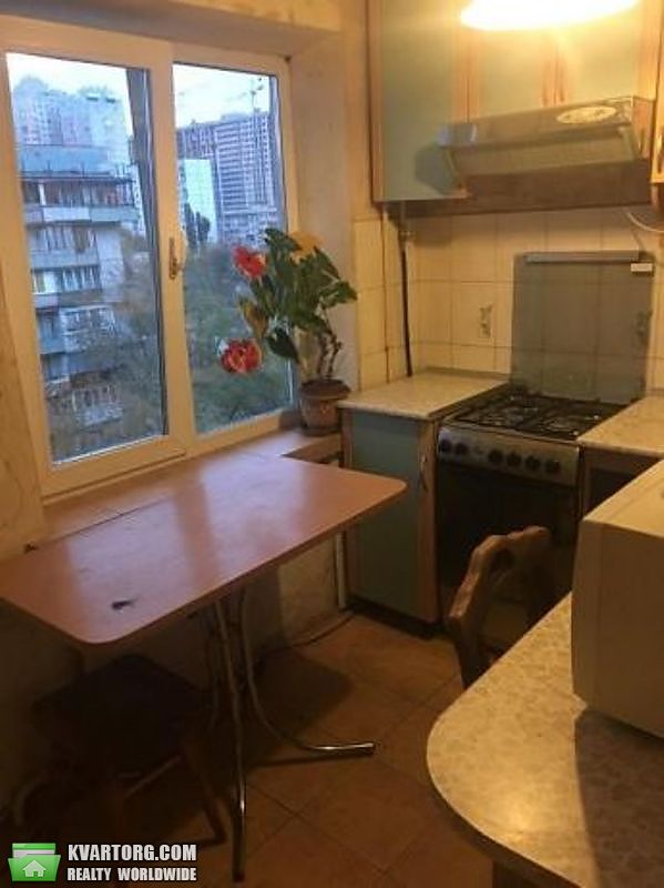 Sell 3-room apartment. Киев,  Полярная — photo 5