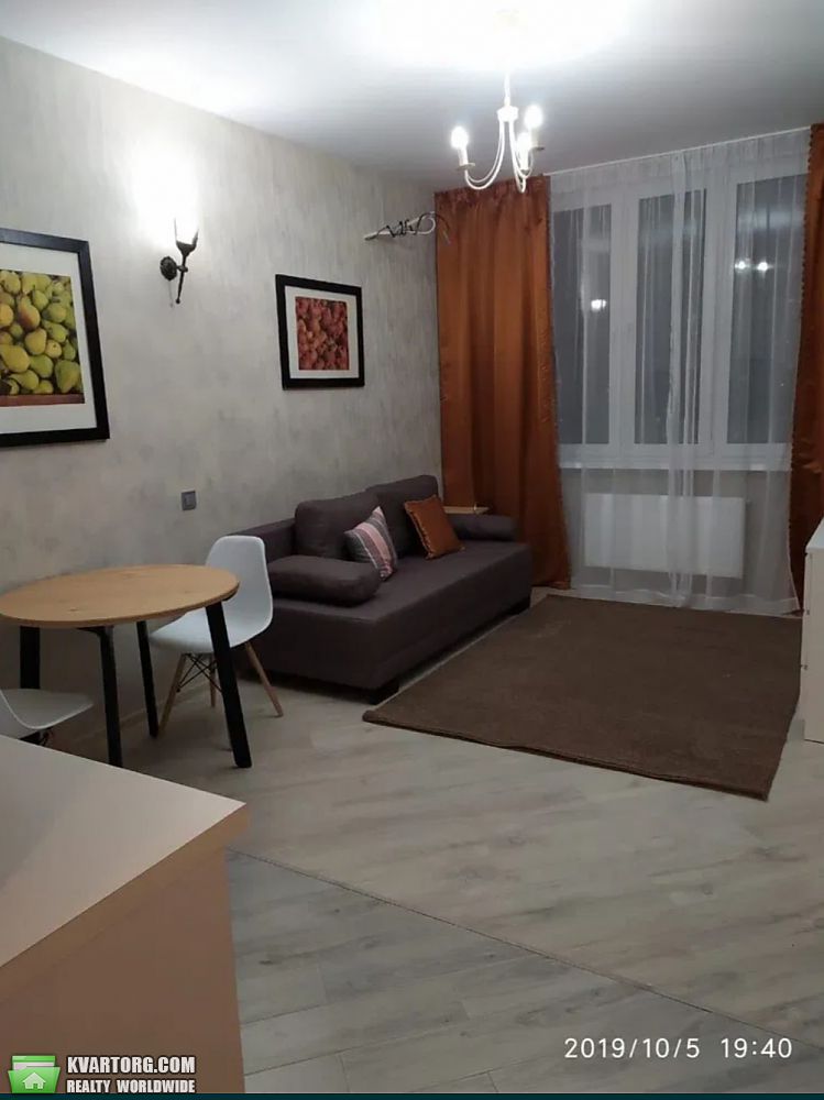 Rent out 1-room apartment. Киев, Ясыноватский пер. — photo 2
