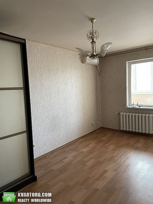 Sell 2-room apartment. Киев,  Урловская — photo 4