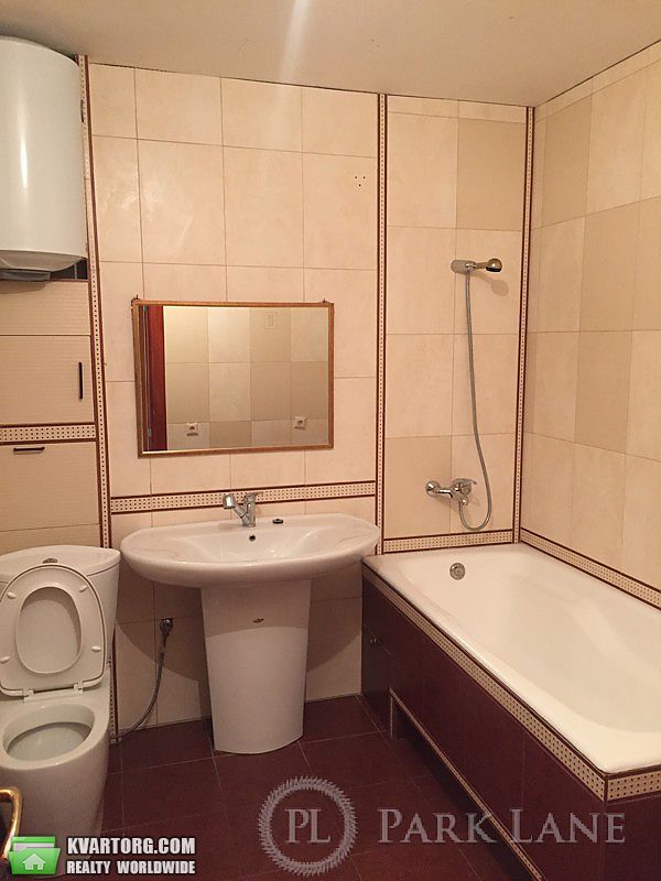 Sell 3-room apartment. Киев,  Амосова — photo 5