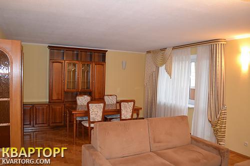 Rent out 2-room apartment. Киев, Луначарского Анатолия ул. — photo 2