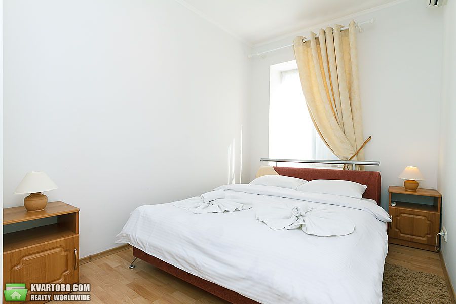 Rent out 4-room apartment. Киев, Шота Руставели — photo 7