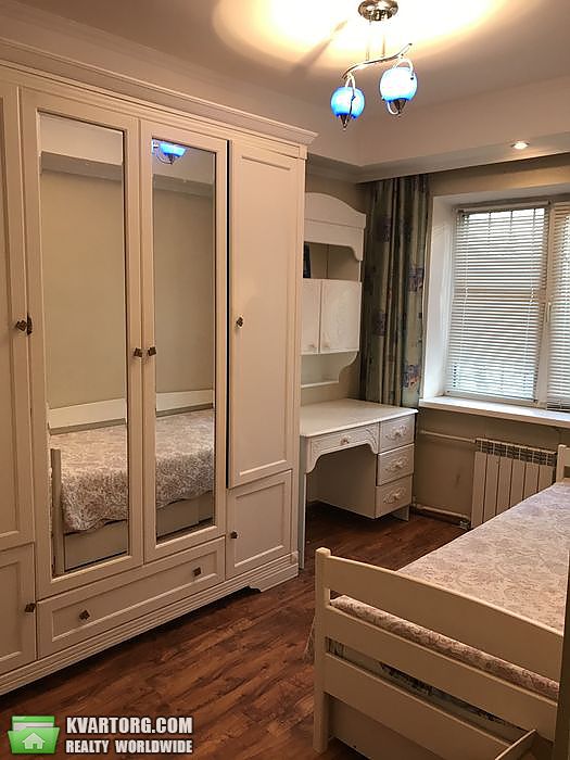 Sell 3-room apartment. Киев,  Васильковская — photo 1