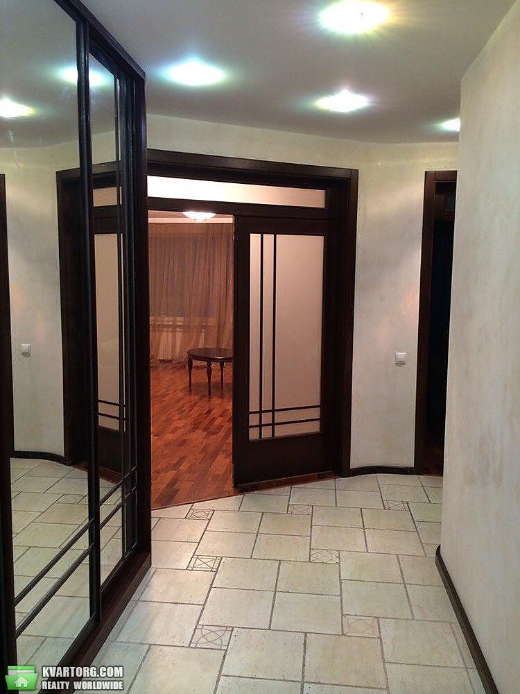 Rent out 2-room apartment. Киев,  Мирного Панаса — photo 9
