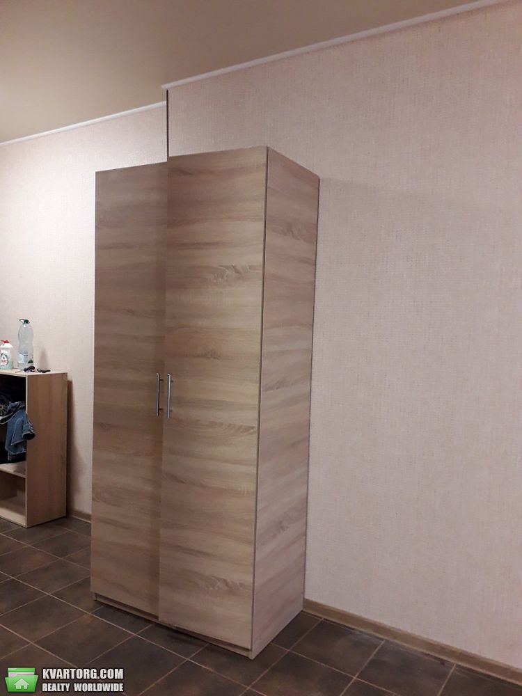 Rent out 1-room apartment. Киев,  Харьковское шоссе — photo 2