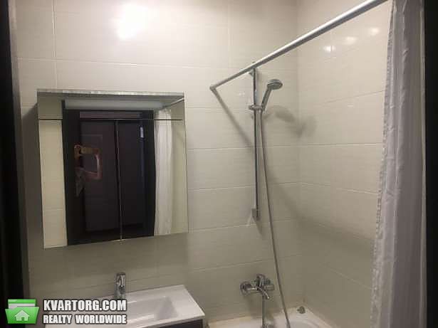Rent out 2-room apartment. Киев,  Белорусская — photo 7
