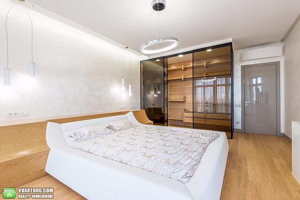 Sell 3-room apartment. Киев,  Богдана Хмельницкого — photo 5