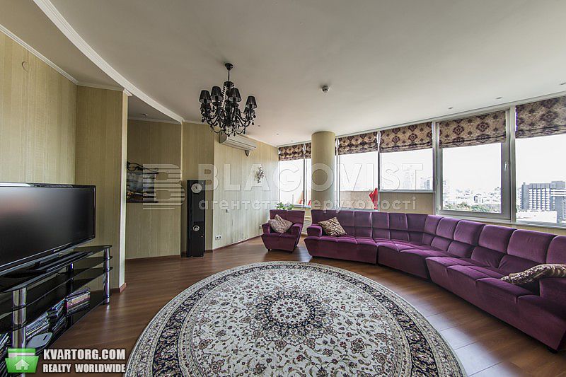 Rent out 2-room apartment. Киев,  Шевченко бул — photo 1